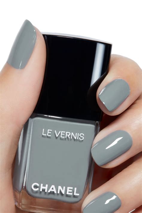 chanel nail 556|Chanel longwear nail color.